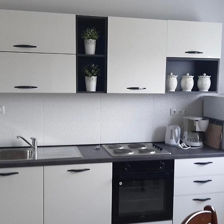 Apartment Tea Rab Town Exteriör bild